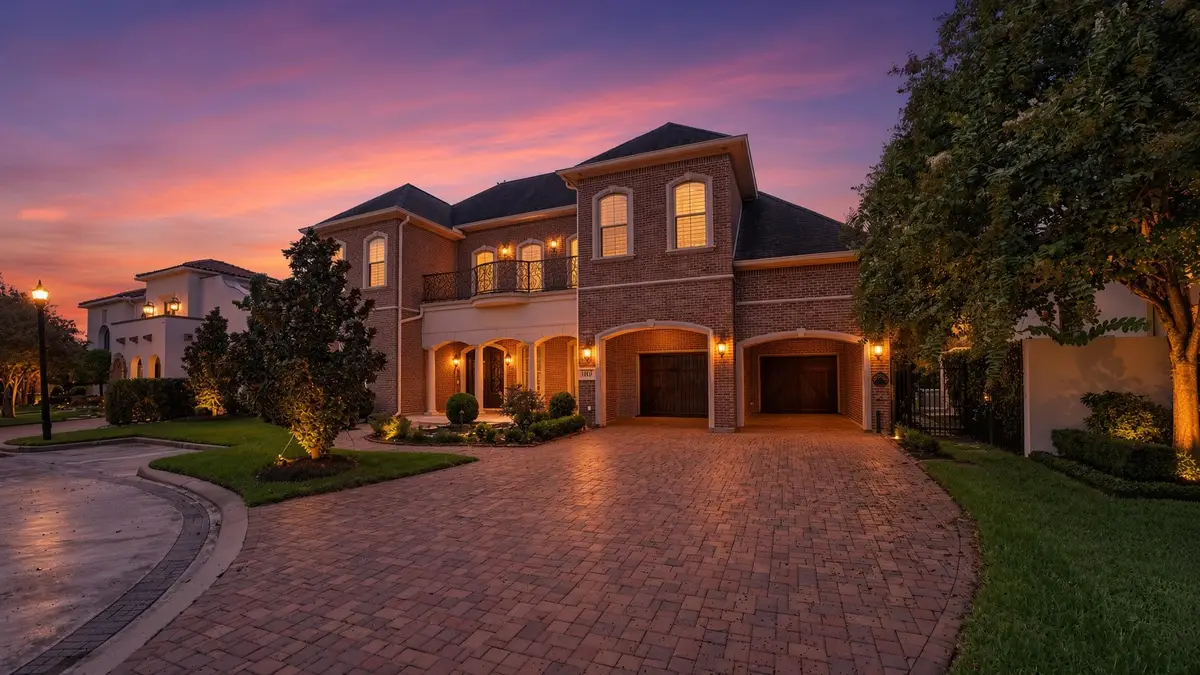 15611 Oyster Cove Drive, Sugar Land, TX 77478 - #1