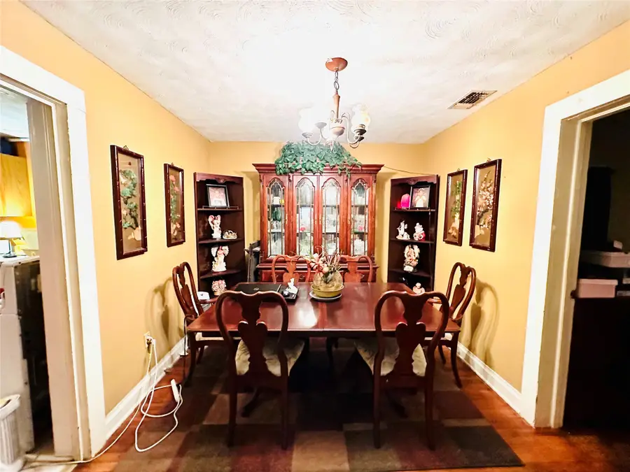 1217 4th Avenue S, Texas City, TX 77590 - Image #2