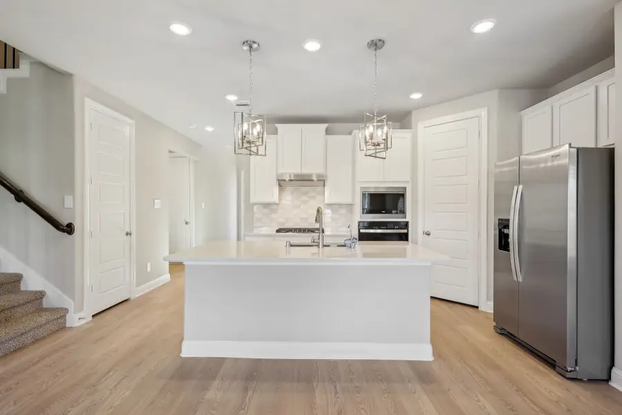 213 Raine Manor Court, Montgomery, TX 77316 - Image #3