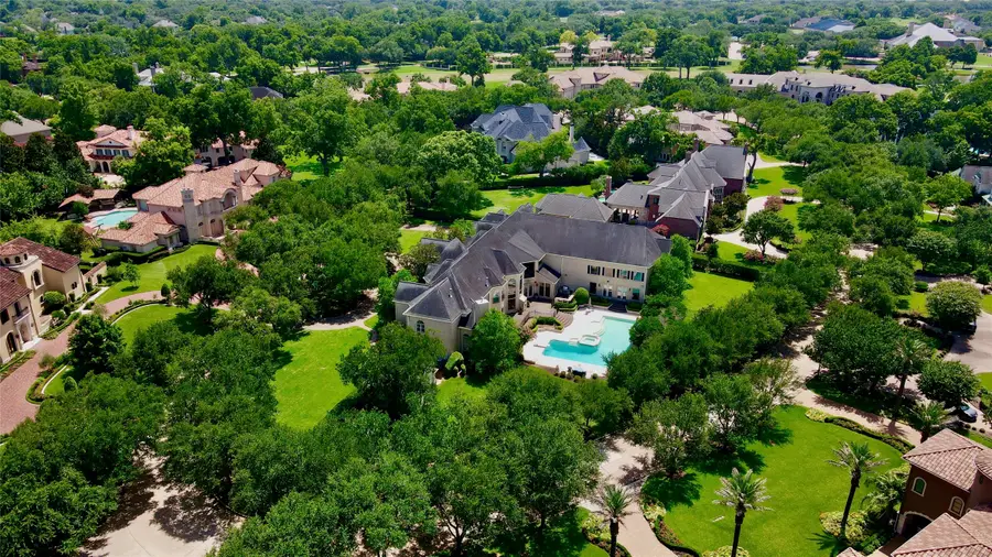 17 Windsor, Sugar Land, TX 77479 - Image #2