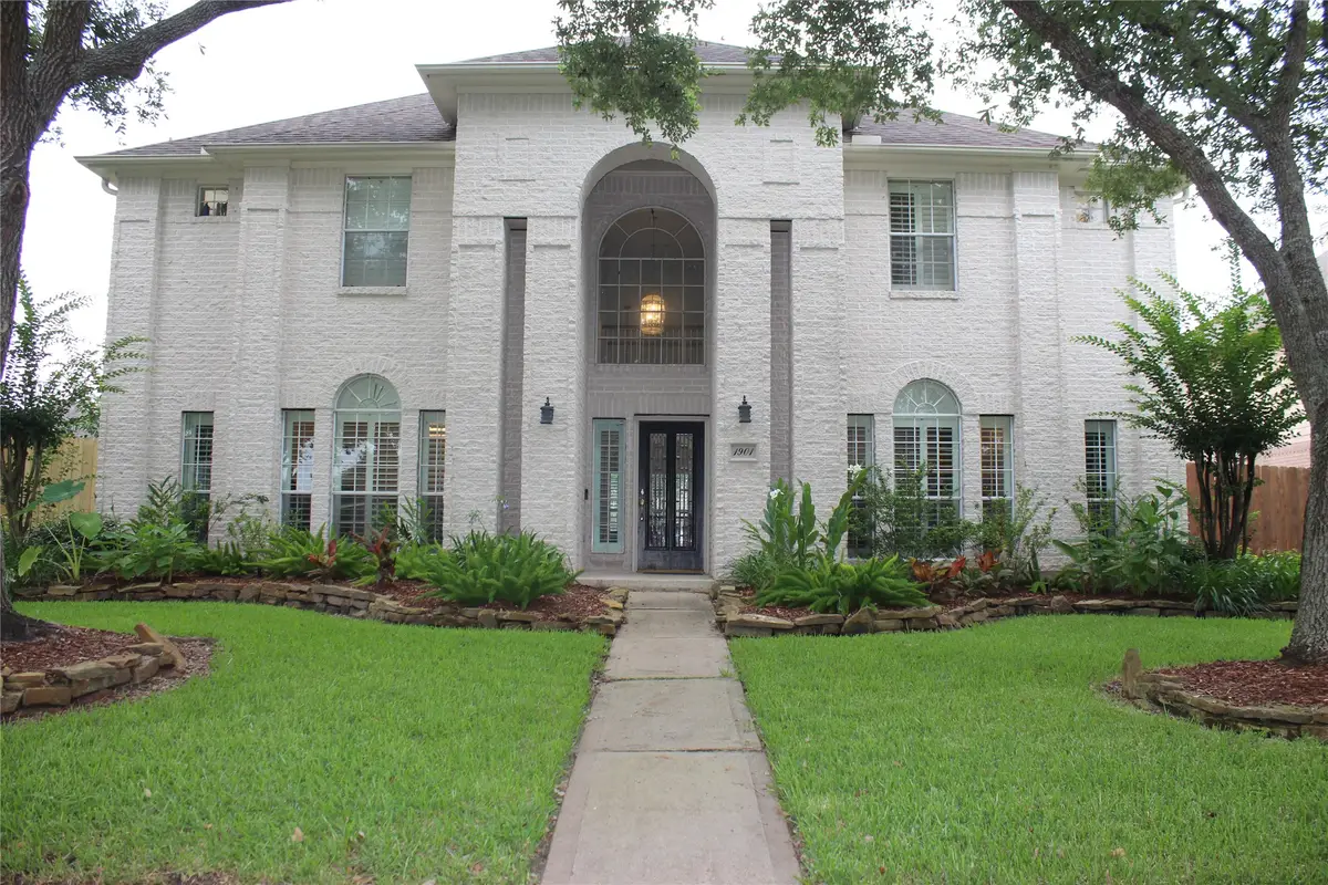 1901 Edgewater Drive, Friendswood, TX 77546 - #1