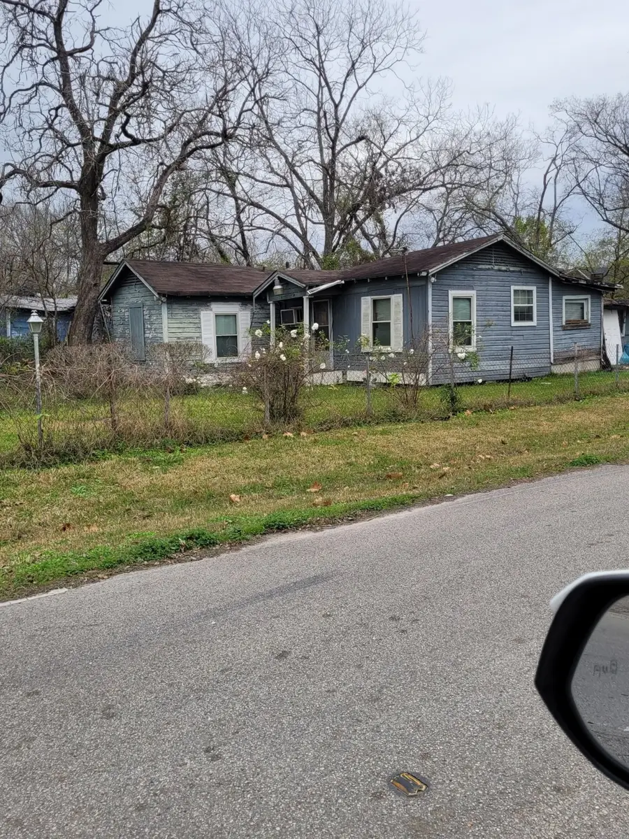 2402 Mierianne Street, Houston, TX 77093 - Image #3