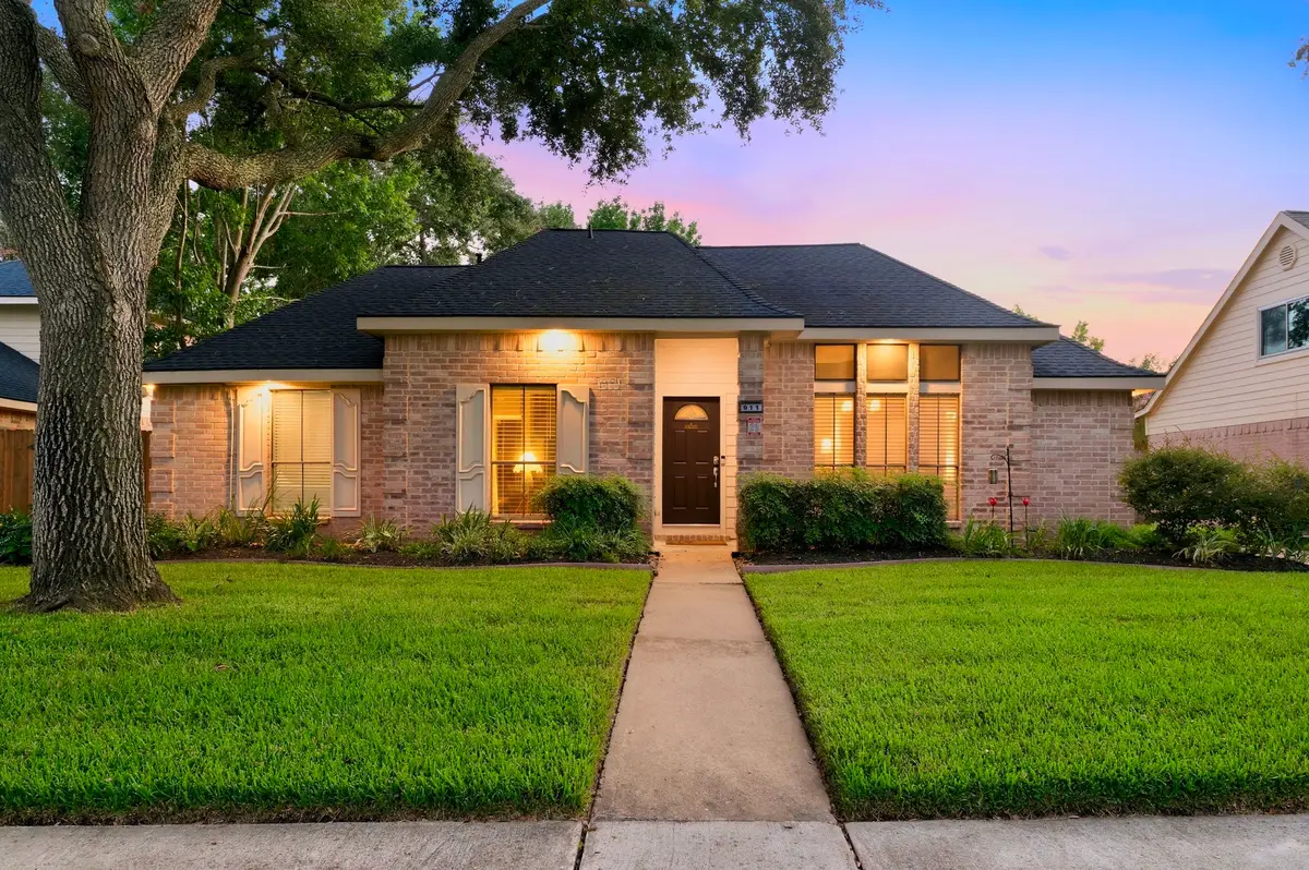 911 Sugardale Court, Sugar Land, TX 77498 - #1