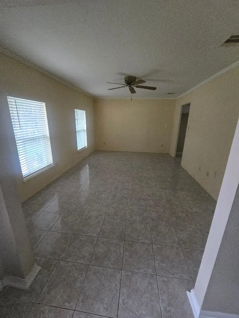 7326 Aqua Lane, Houston, TX 77072 - Image #2