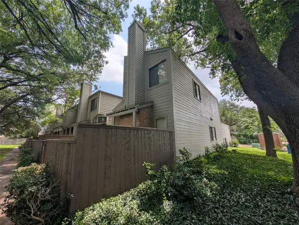 1653 Prairie Mark Lane, Houston, TX 77077