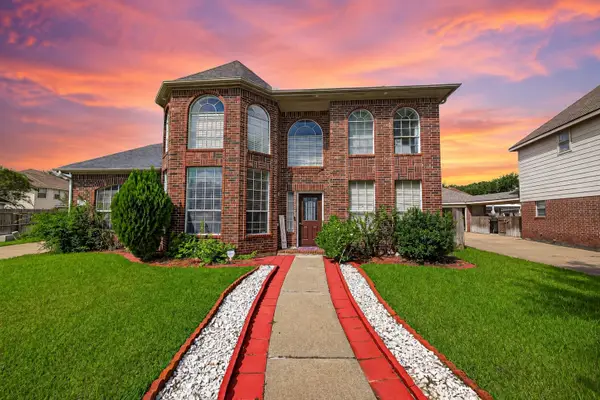 11930 Matagorda Lane, Sugar Land, TX 77498