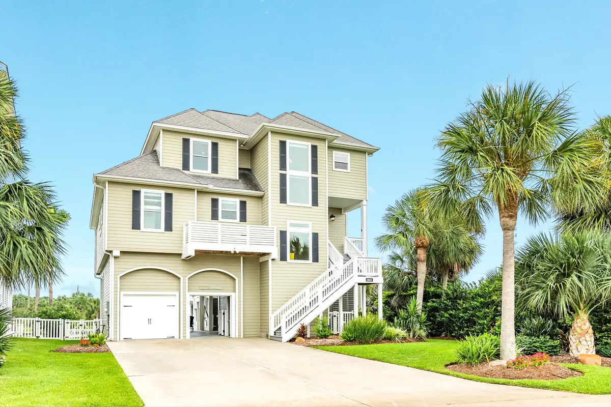 13631 Windlass Circle, Galveston, TX 77554 - #1