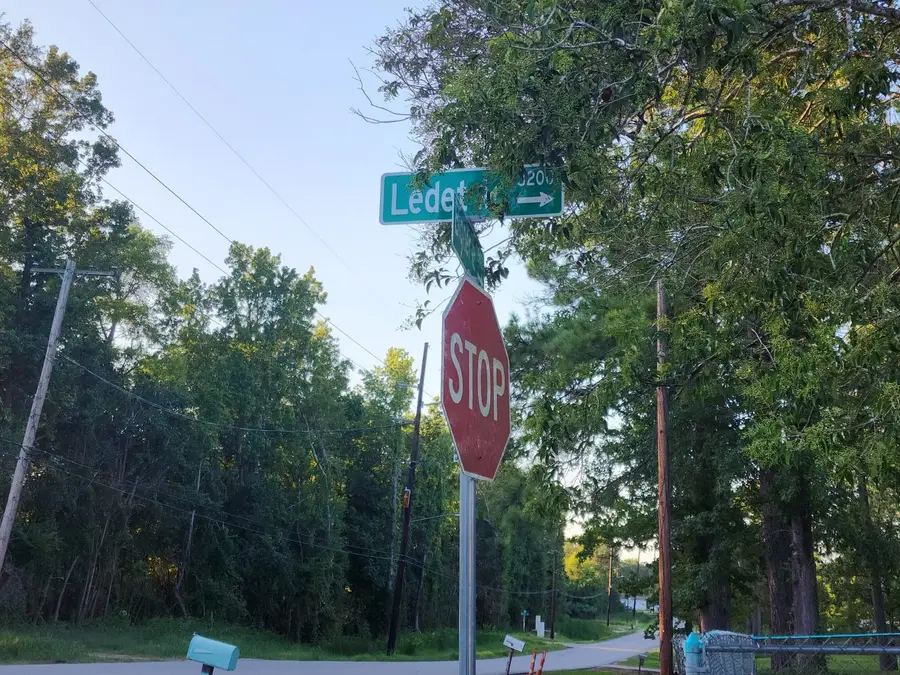 3260 Ledet Road, Beaumont, TX 77708 - Image #2