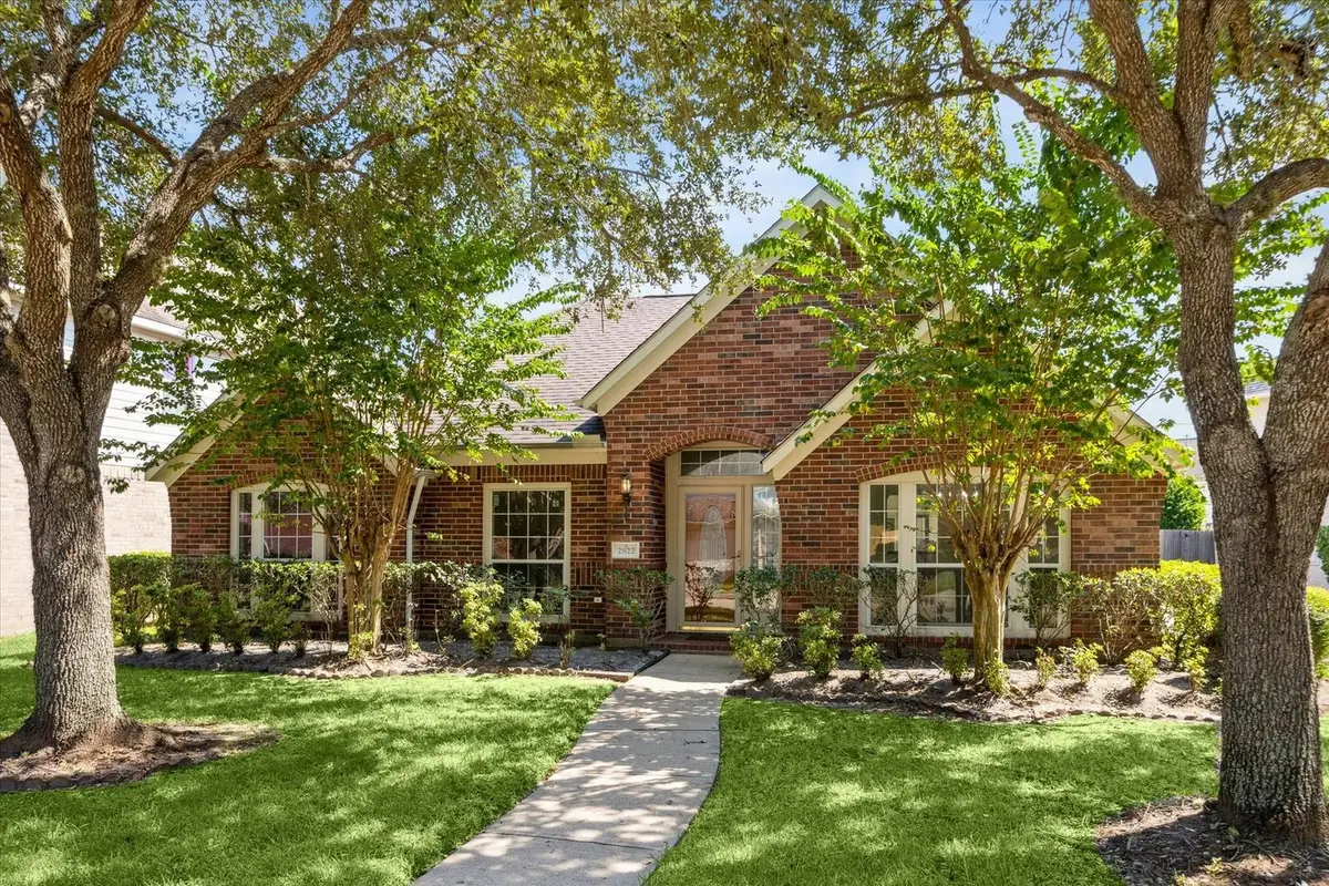 2822 Creek Terrace Drive, Missouri City, TX 77459 - Image #1