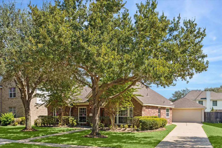 2822 Creek Terrace Drive, Missouri City, TX 77459 - Image #2