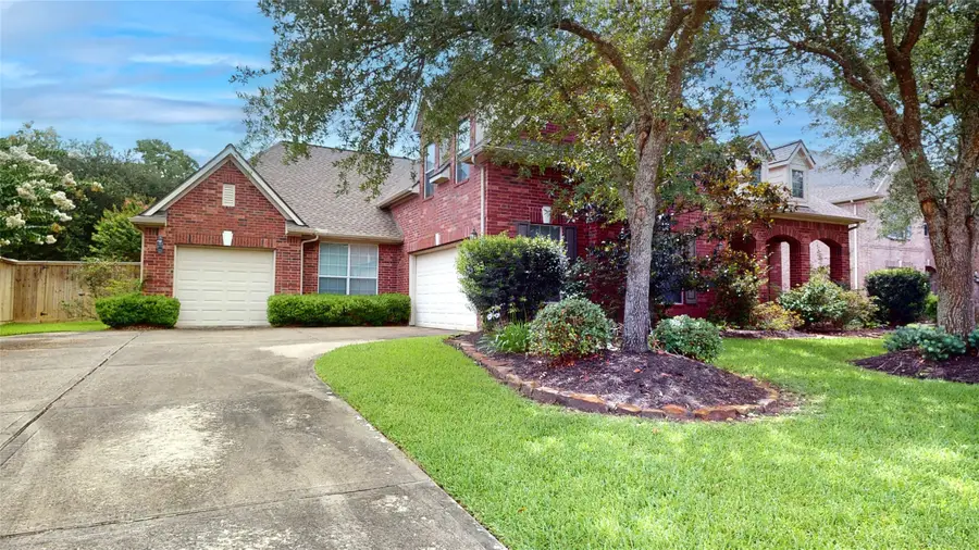 316 Grand Creek Drive, League City, TX 77573 - #2