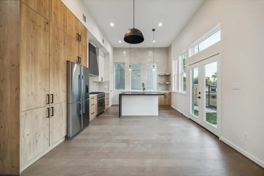 3903 Yale Heights Drive, Houston, TX 77018 - Image #3