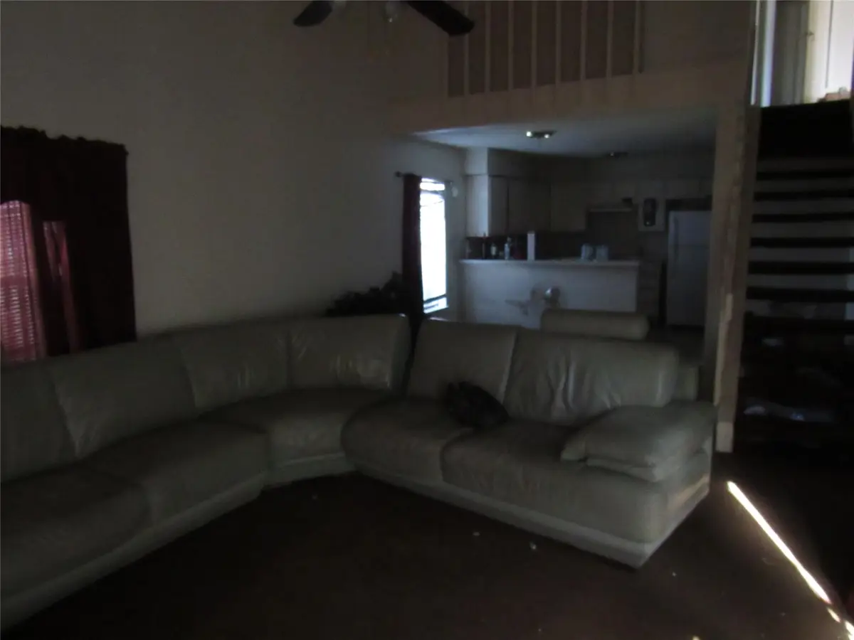 12109 Sandpiper Drive #121, Houston, TX 77035 - Image #1