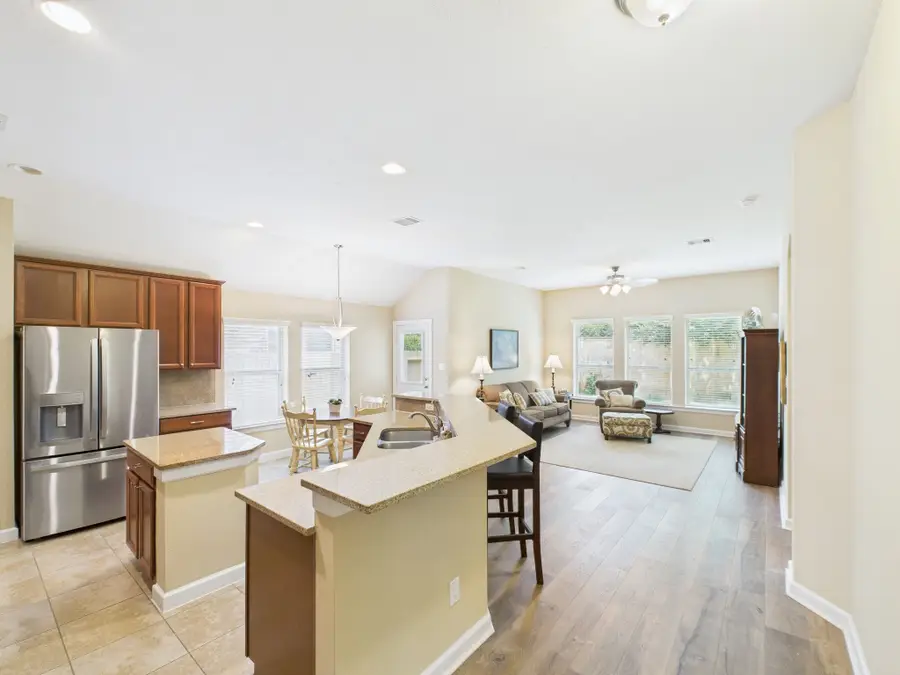 8543 Crescent Valley Lane, Humble, TX 77346 - Image #2