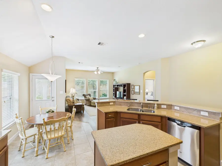 8543 Crescent Valley Lane, Humble, TX 77346 - Image #3