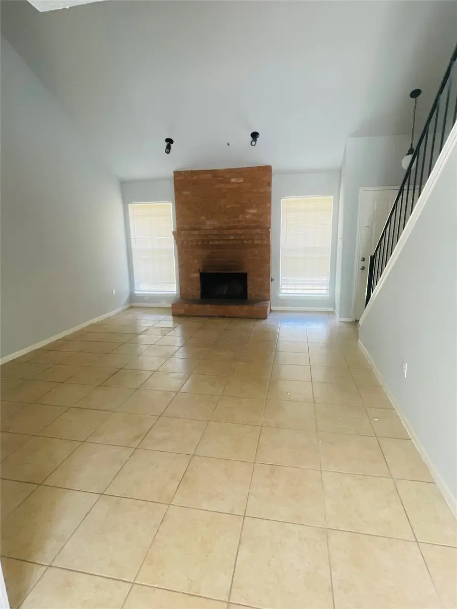 12223 W Village Drive #D, Houston, TX 77039 - Image #3