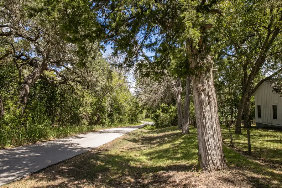 12819 W Burton Street, Burton, TX 77835 - #2