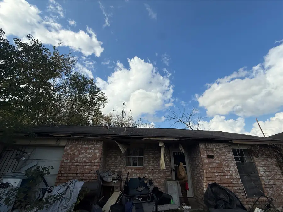 7338 England Street, Houston, TX 77021 - Image #2