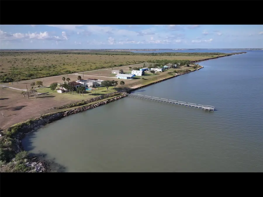 45 Jefferson Avenue, Port Lavaca, TX 77979 - Image #3