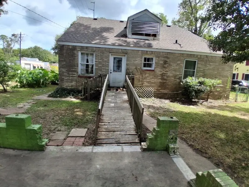 1304 Rhodora Street, La Marque, TX 77568 - #2