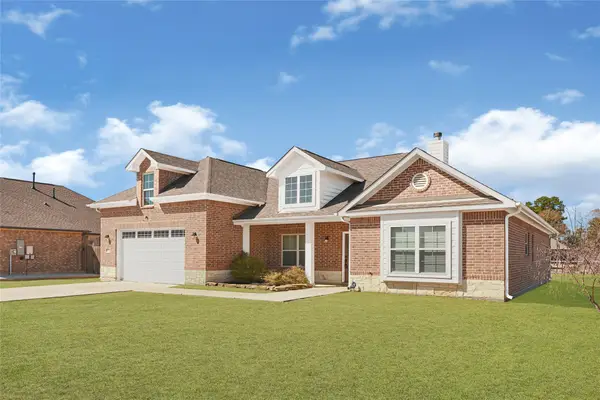 12371 N Chestnut Hills Drive, Conroe, TX 77303