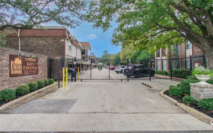 7575 Katy Freeway #113, Houston, TX 77024 - Image #2