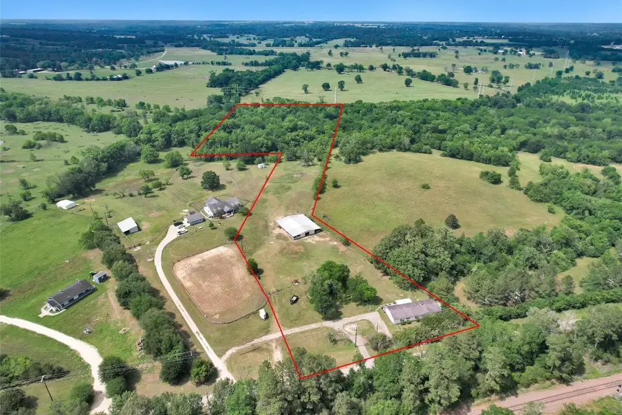 28136 Old Highway 105 W, Montgomery, TX 77316 - #2