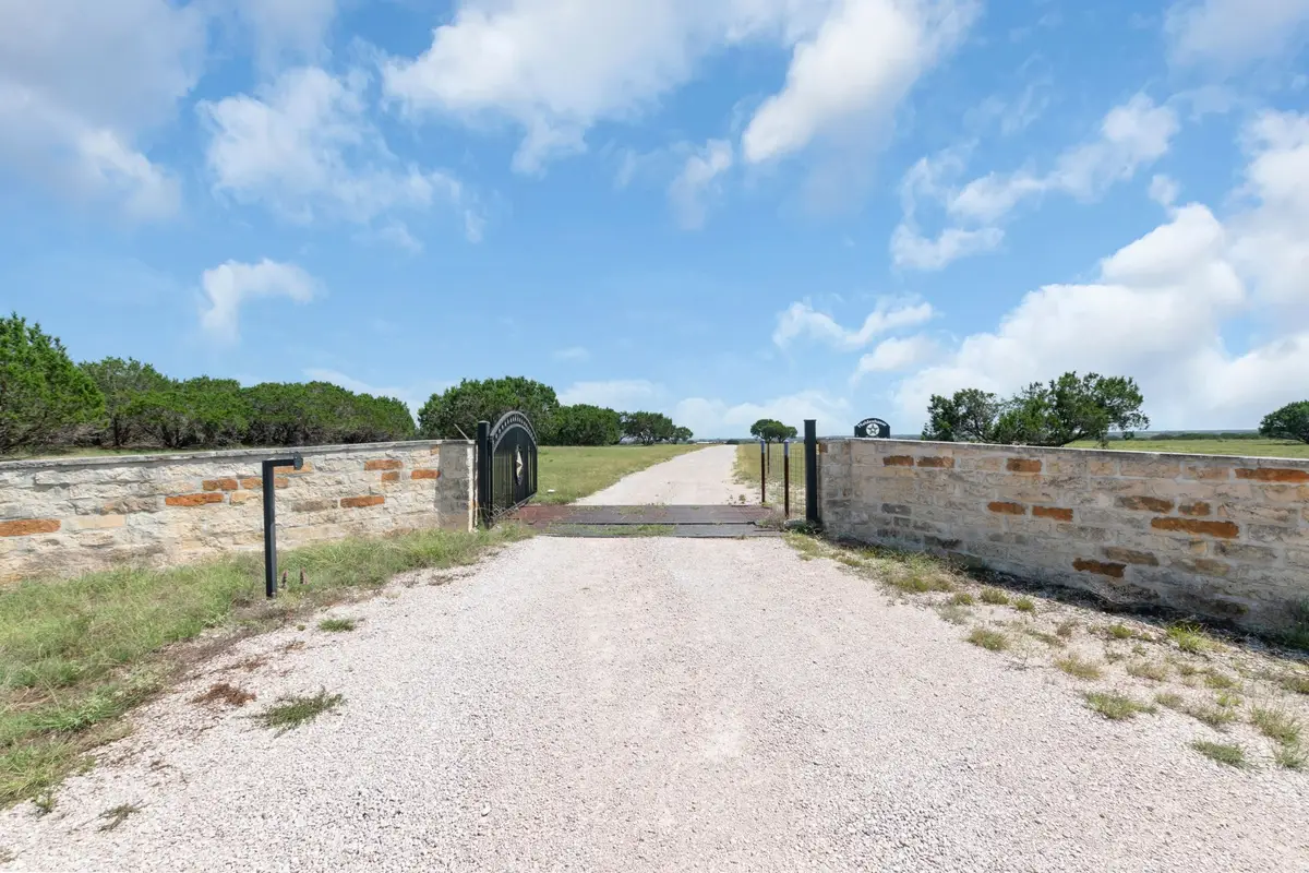 1115 County Road 204, Burnet, TX 78611 - Image #1