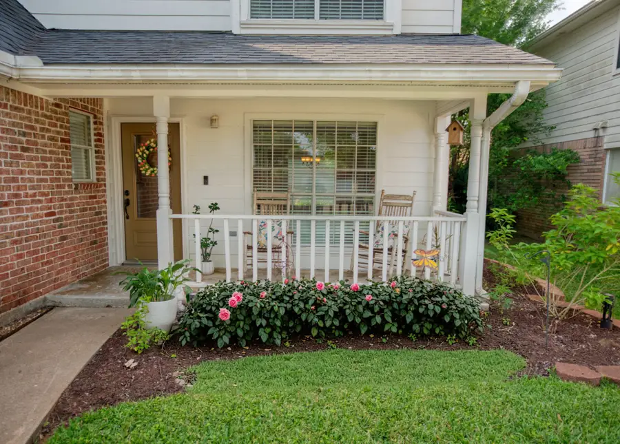 608 Prairie Lane, Angleton, TX 77515 - #3