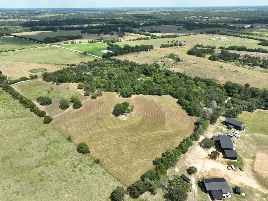 7515 Shelby Road, Brenham, TX 77833 - Image #3