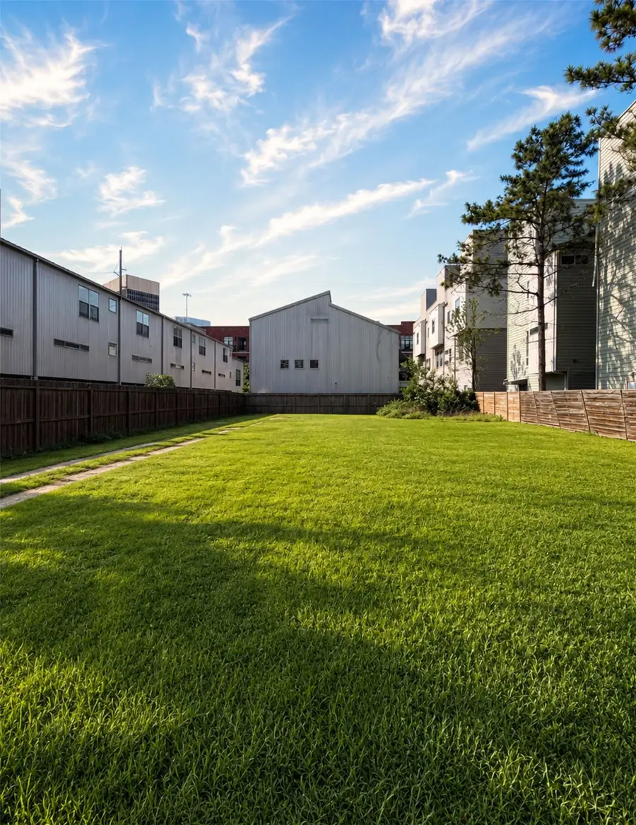 707 Andrews Street, Houston, TX 77019 - #2