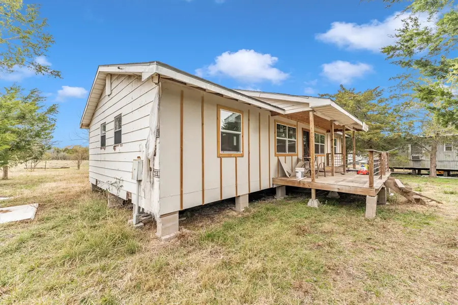 909 Ives Creek Road, Bellville, TX 77418 - Image #2