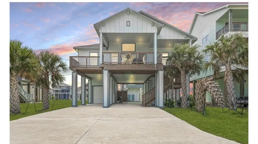 3942 Mendocino, Galveston, TX 77554 - #2