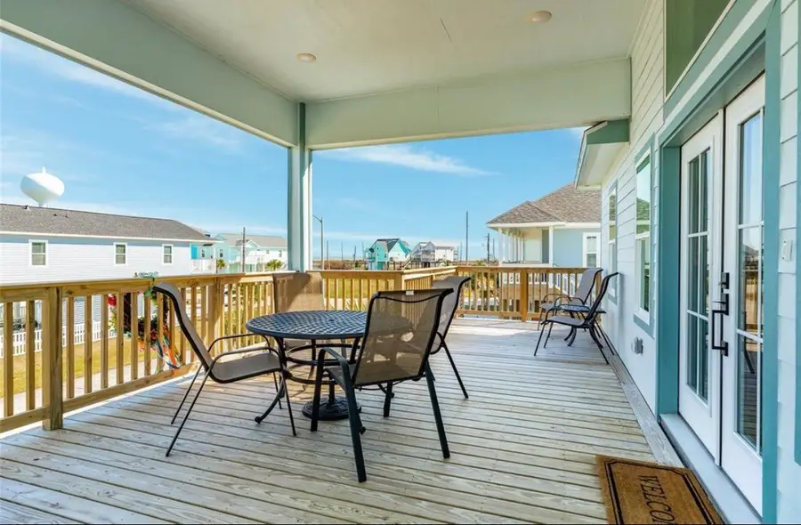 3942 Mendocino, Galveston, TX 77554 - #3