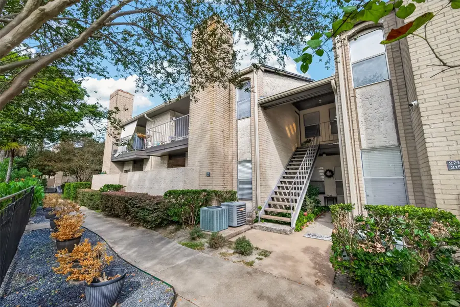 2021 Spenwick Drive #217, Houston, TX 77055 - #2
