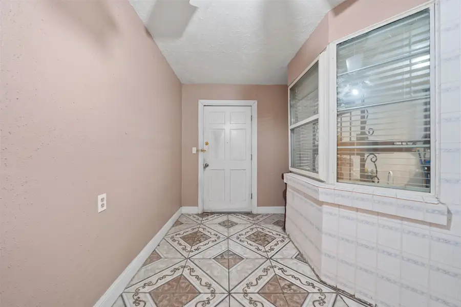 11226 Langdon Lane, Houston, TX 77072 - Image #3