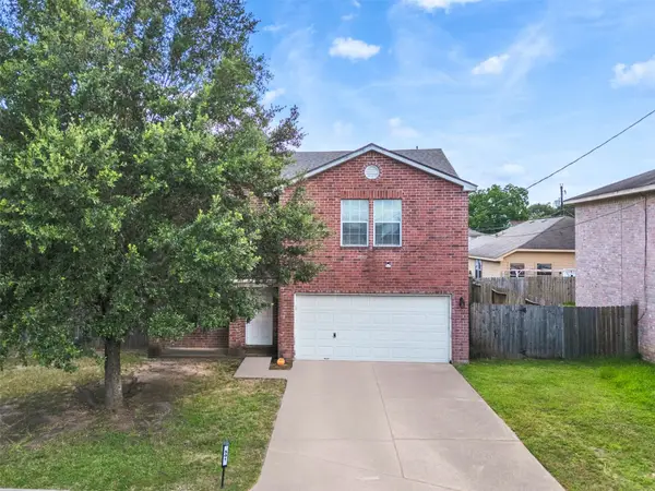 501 Pine Cluster Court, Conroe, TX 77301