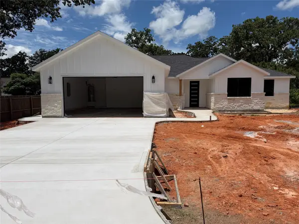 26715 Fawn Drive, Hempstead, TX 77445