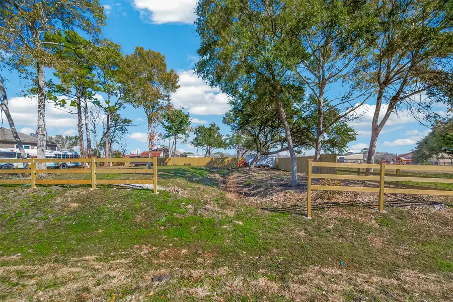 3395 Avenue G, Dickinson, TX 77539 - #2