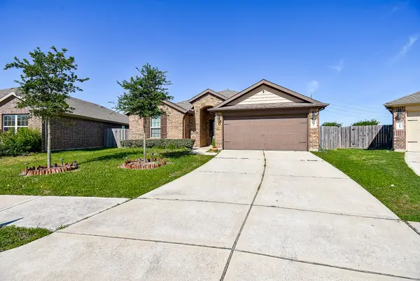 7206 Highland Chase Drive, Richmond, TX 77407