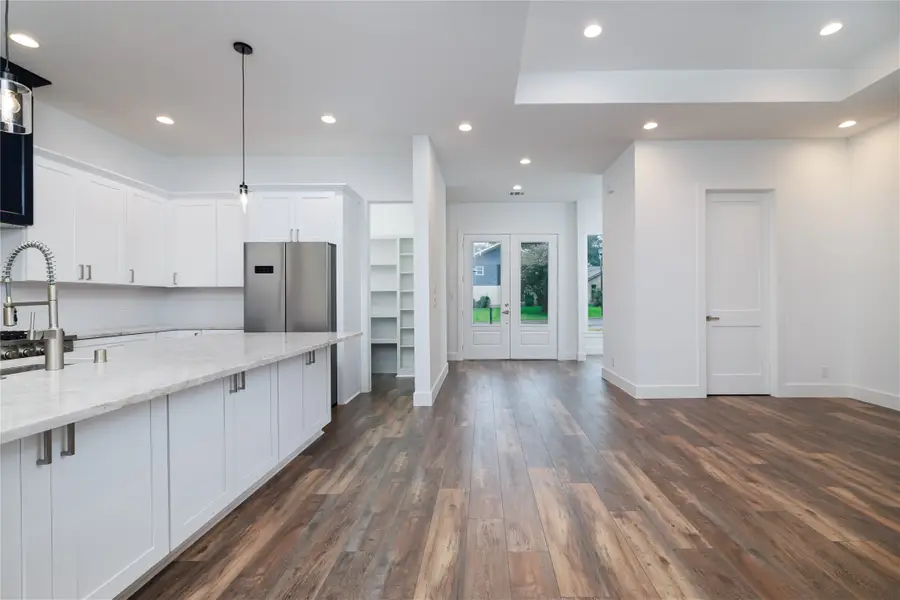 1049 Broadmoor Drive, Huntsville, TX 77340 - #3
