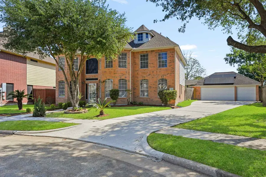 215 Crabapple Drive, Baytown, TX 77520 - #2
