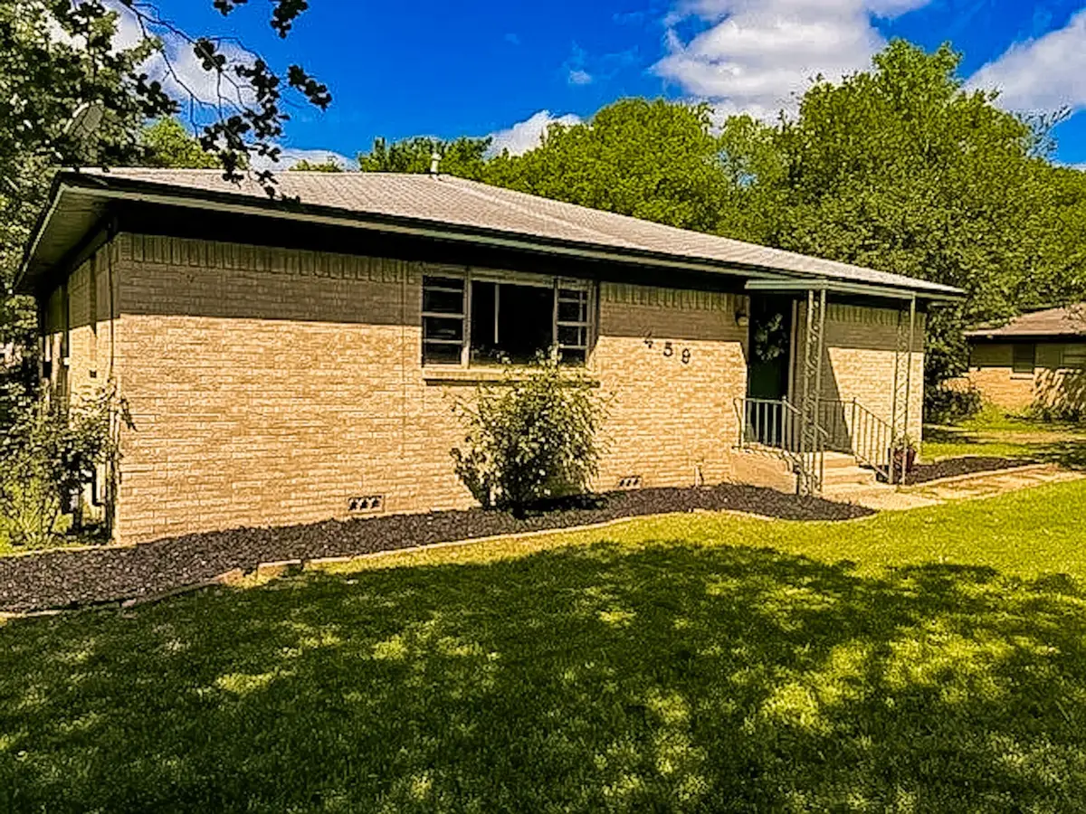 459 Davis Street, Fairfield, TX 75840 - Image #1