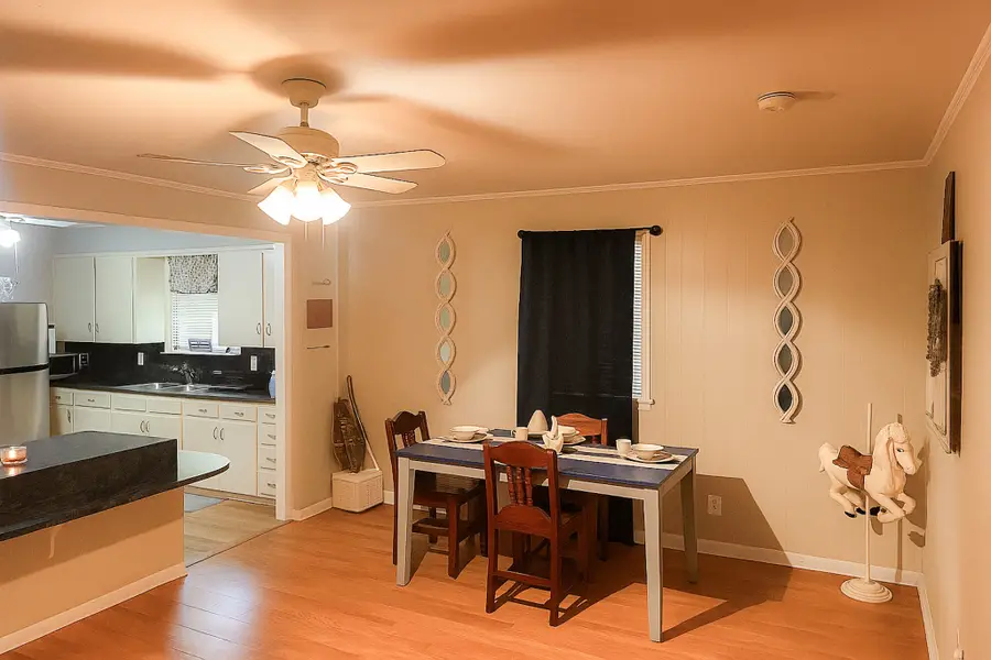 459 Davis Street, Fairfield, TX 75840 - Image #2