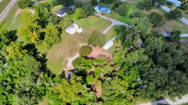 105 Bassett Street, Sealy, TX 77474