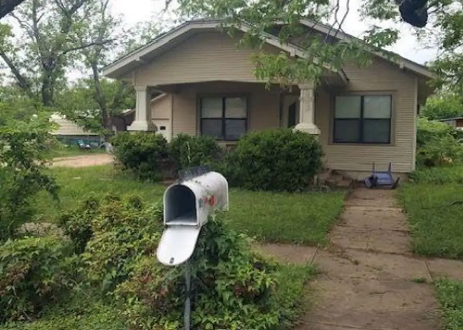 1600 S Wall Street, Brady, TX 76825 - #1