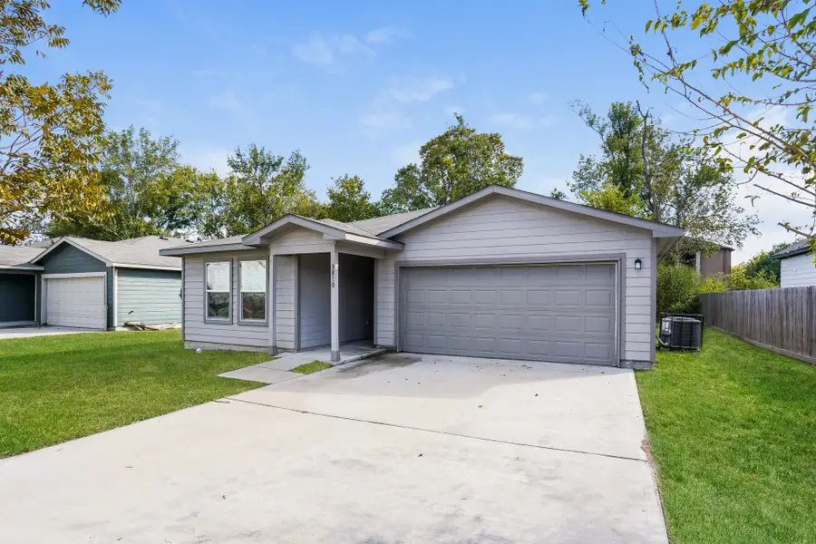 3810 Lynnfield Street, Houston, TX 77016 - Image #2