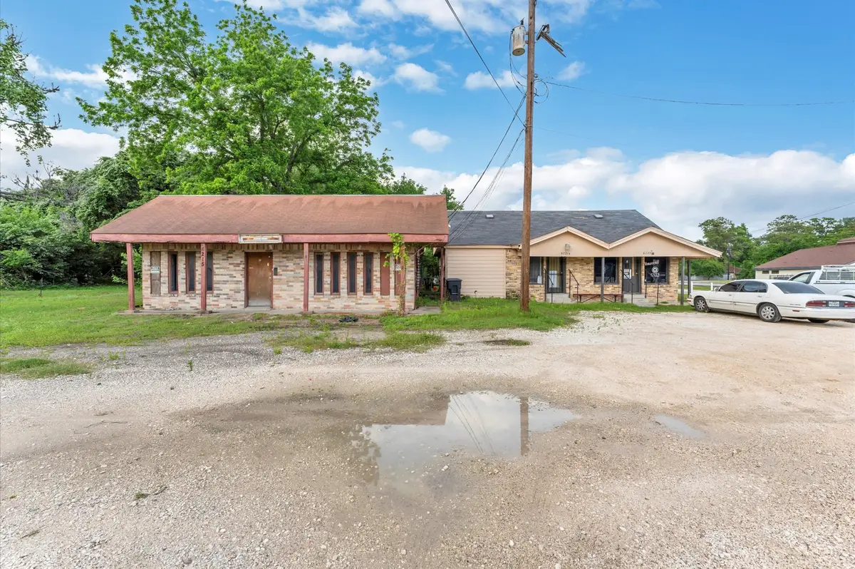 6213 Laura Koppe Road, Houston, TX 77016 - Image #1