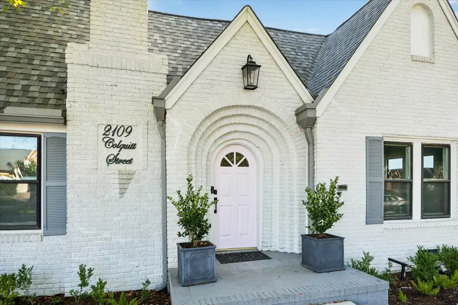 2109 Colquitt Street, Houston, TX 77098 - Image #2