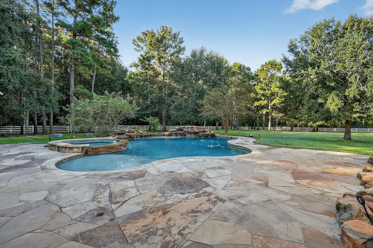 420 Whispering Meadow, Magnolia, TX 77355 - #1